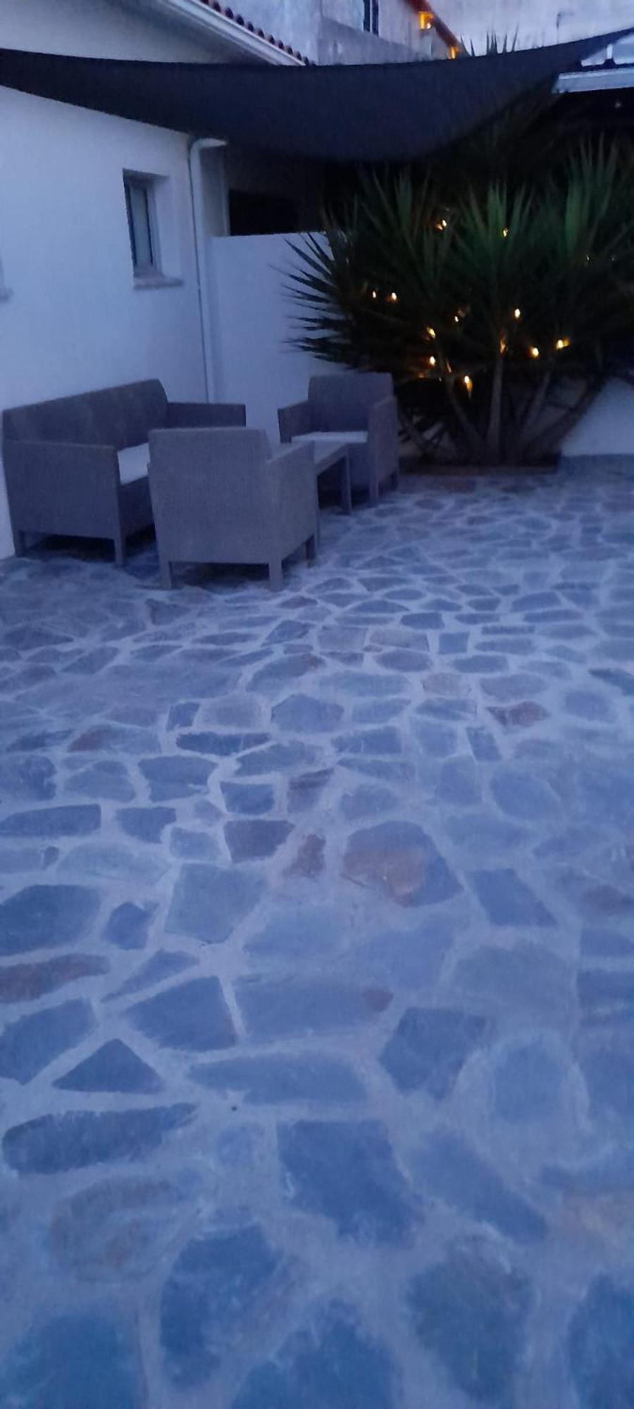 Poolemonhouse Apartment