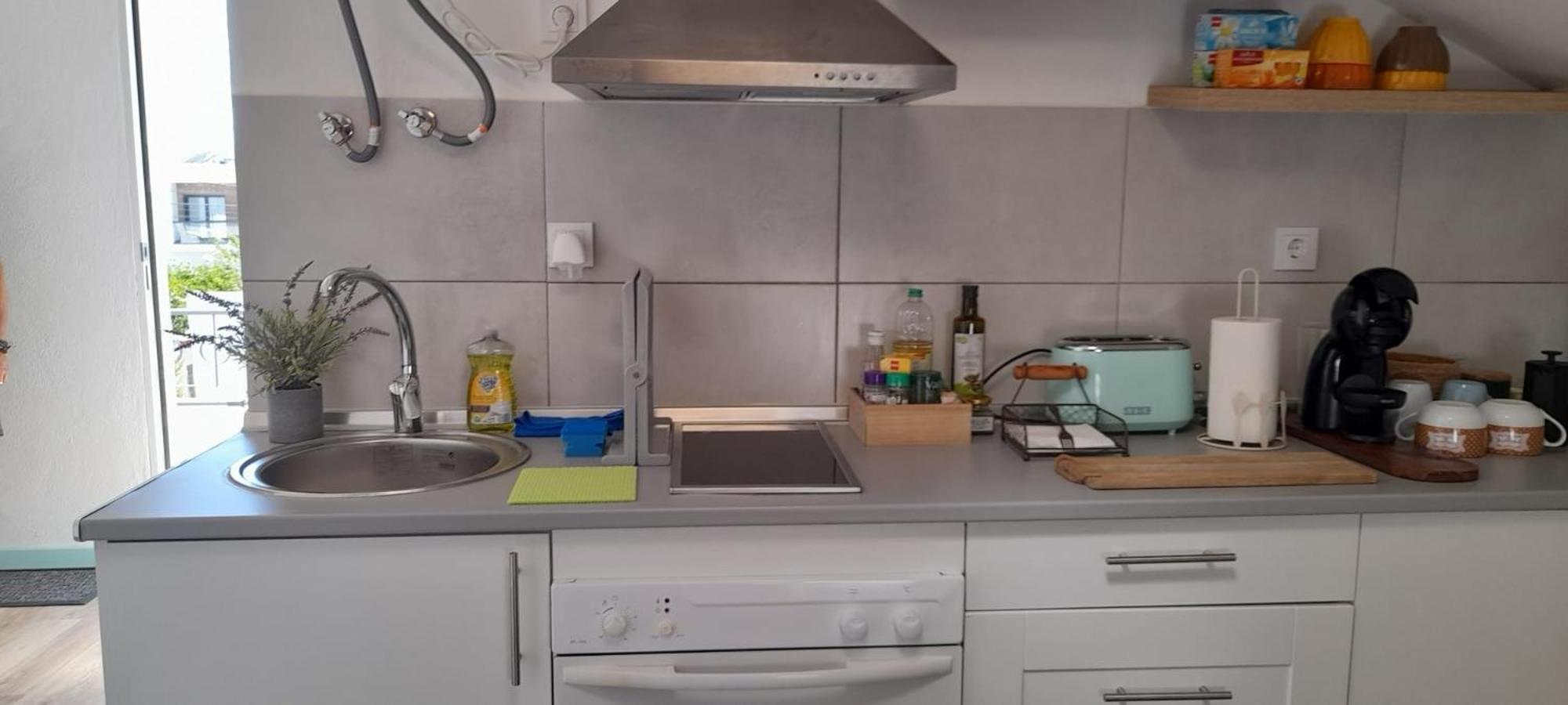 Apartment Poolemonhouse *
